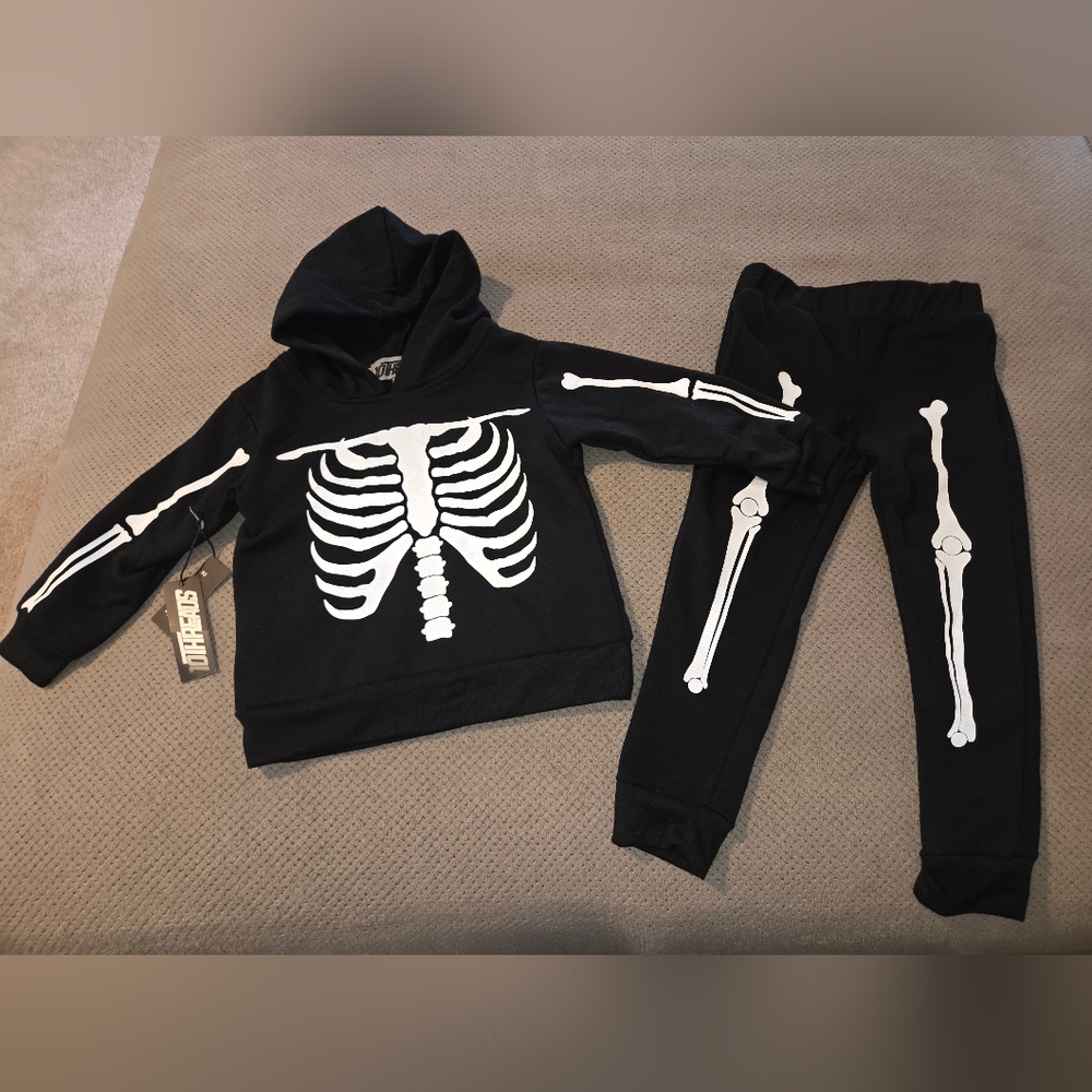 NEW 10Threads size 4 (3t) skelton Glow in The Dark 2pc Set fleece sweatshirt - Picture 3 of 15